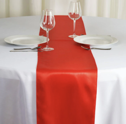 Table Runner RED